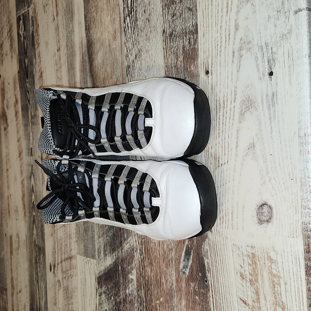 Jordan 10s